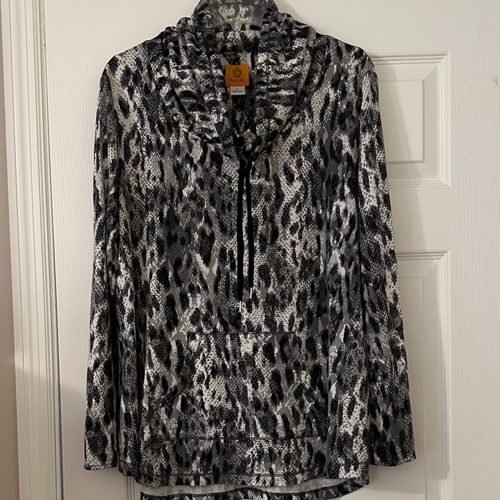 Ruby Rd. Black and Gray Animal Print cowl neck with tie and pouch pocket